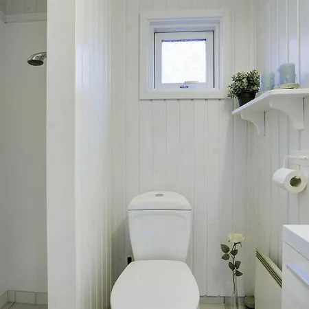 بيت للعطل Wante - 900m From The Sea By Interhome هيرتسهلس